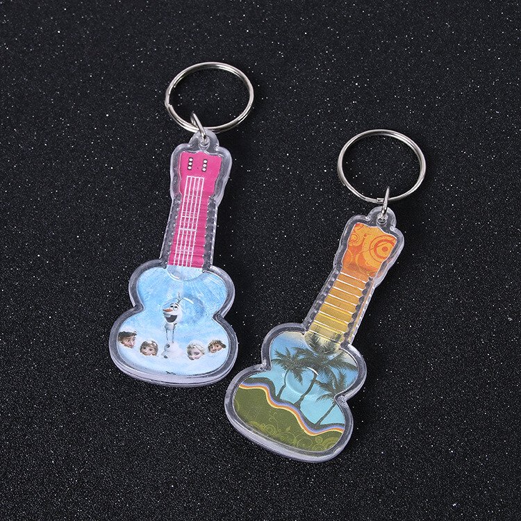 Llavero de acrílico forma de guitarra