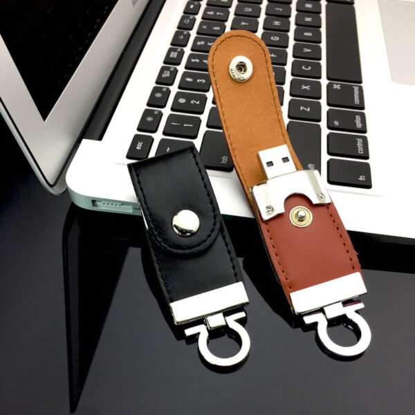 Flip Cover Metal Buckle Leather USB Flash Drive - Imagem 2